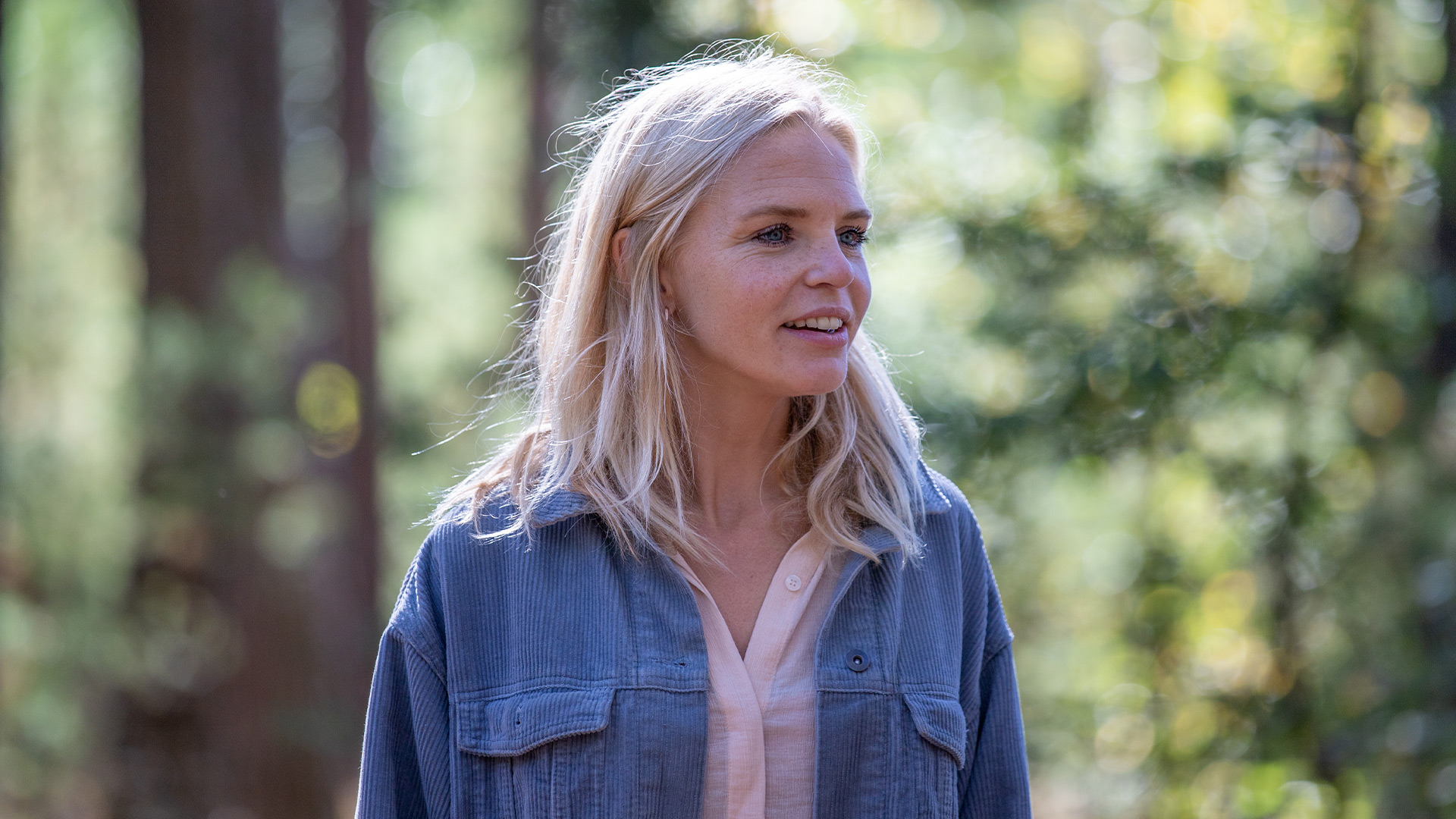 Charlotte in aflevering 9 van Wie is de Mol?